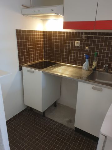 Location Appartement 1 pièce 27m² AIX EN PROVENCE 13100 - Photo 3