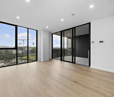 Contemporary Two-Bedroom Apartment – Steps to Metro - Photo 1