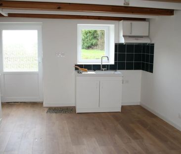 Location Maison 2 pièces 35 m2 à Lanouée - Photo 2