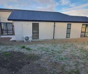 Little delight in Massey - Photo 2