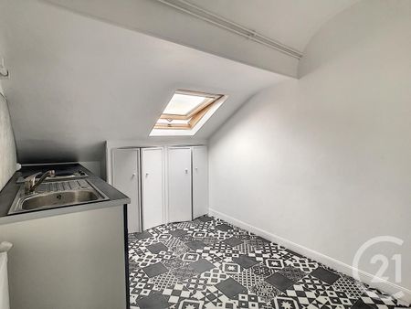Location Appartement 2 pièces 36m² LA NEUVILLETTE 51100 - Photo 5