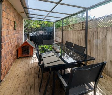 Private and Tranquil 4 Bedroom 2 Bathroom Otahuhu - Photo 1