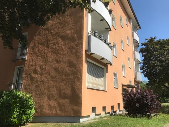 Gut geschnittene Wohnung mit Balkon - Photo 1