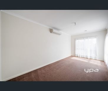 2/219 Gap Road, Sunbury, Vic 3429 - Photo 4