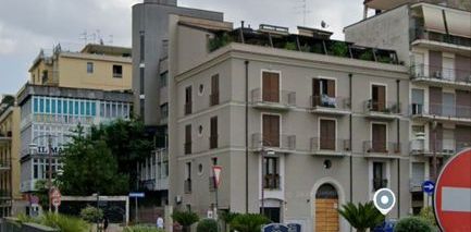 Quadrilocale in Affitto in Via Roma a Caserta - Photo 2