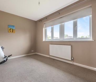 3 bedroom detached house to rent - Photo 6