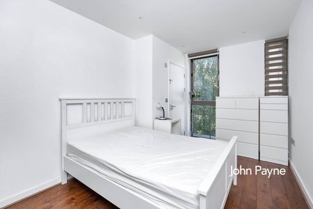 Union Park, London, SE10 - Photo 4