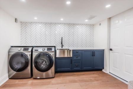 For Lease - 17 Castle Park Boulevard, Vaughan, Ontario - Photo 2