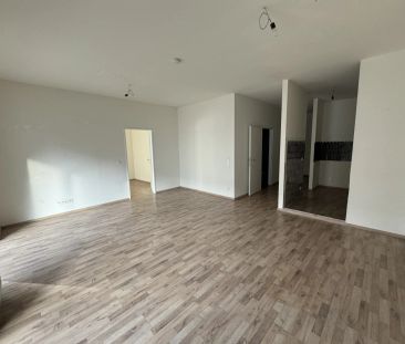 Kompakte günstige 2 -Zimmer Erdgeschoßwohnung mit 35 m² Terrasse- u... - Foto 1
