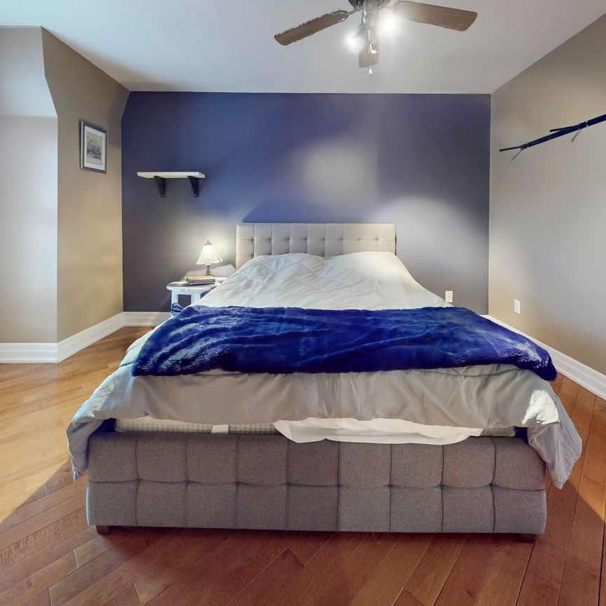 For Lease - 544D Scarlett Road, Toronto, Ontario - Photo 1