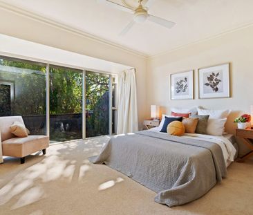 Picture Perfect & Stunning Location - Photo 6