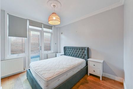 2 bedroom flat to rent - Photo 5