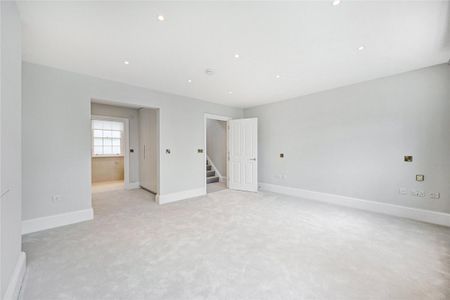 3 bedroom flat in 164-166 Kings Road - Photo 3