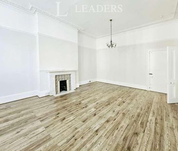 Second Avenue, Hove, BN3 - Photo 1