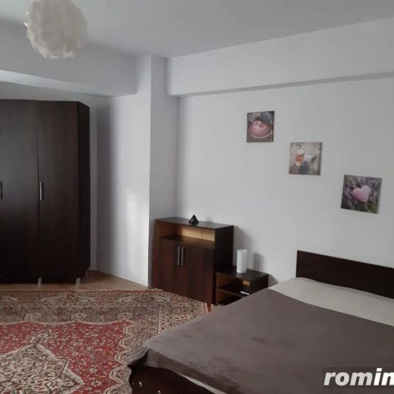 1 camera zona in Gara de Nord - Fotografie 1