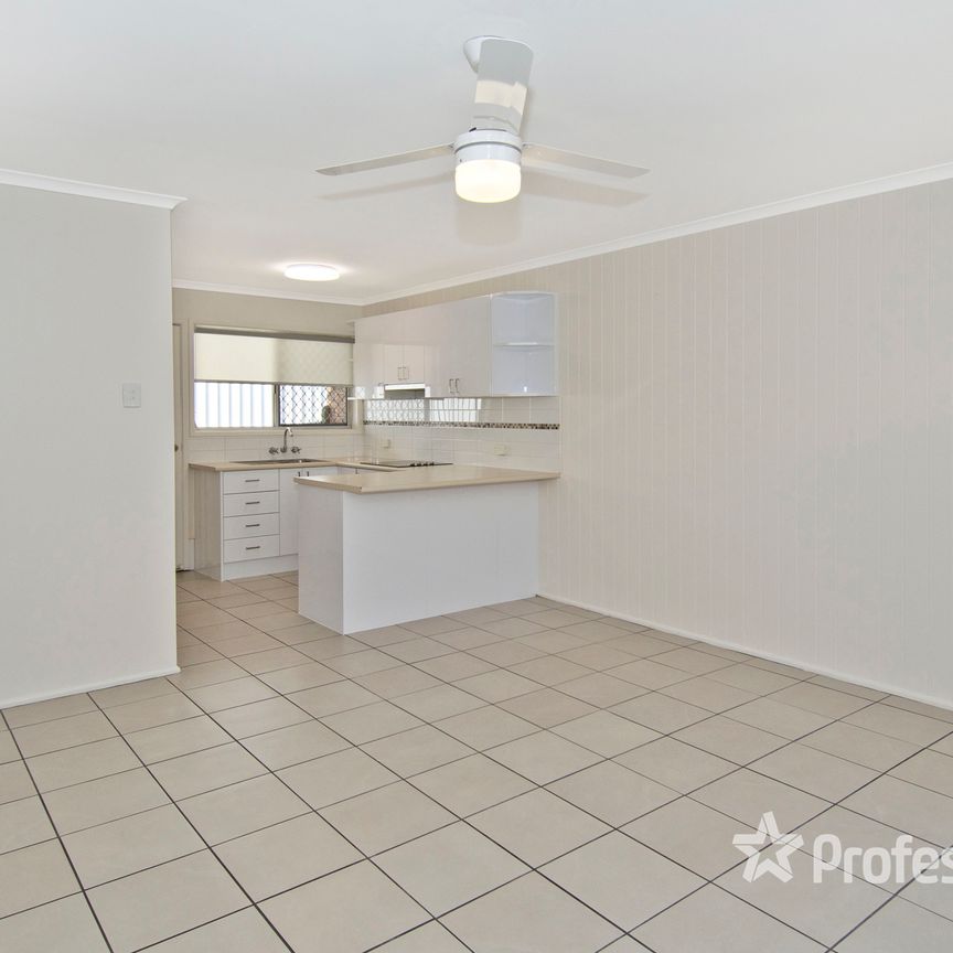 2/109 Riverhills Road, Eagleby QLD 4207 - Photo 1