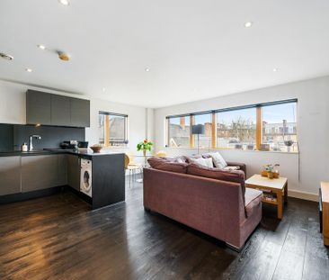 2 bedroom apartment to rent - Photo 2