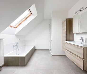 Ruim 2slpk appartement in het centrum van Waarschoot - Foto 6