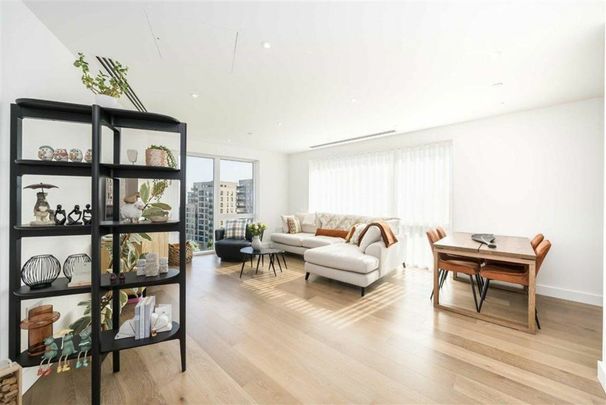 Southern Way, Greenwich, SE10 - Photo 1