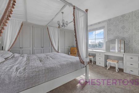 4 bedroom semi-detached house to rent - Photo 4