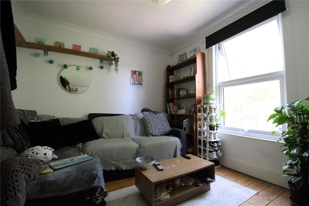 3 bedroom apartment to rent - Photo 1