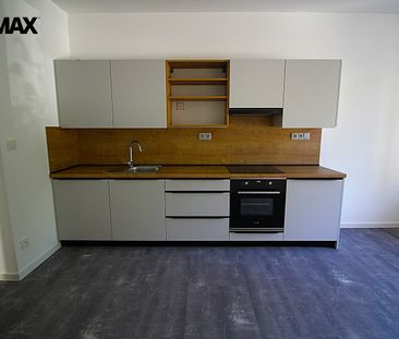 Pronájem bytu 2+1 70 m² - Fotografie 5