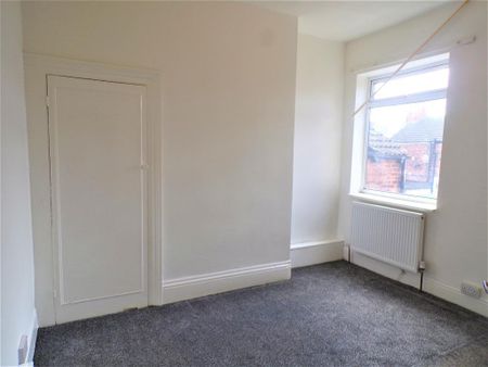 3 Bedroom Terraced House To Rent - Photo 5