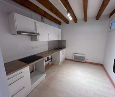 Location Appartement 2 pièces 64m² AVIGNON 84000 - Photo 3