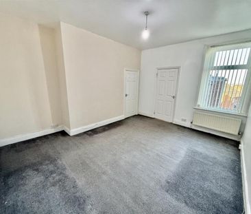 Rosebery Avenue, Gateshead - Photo 1