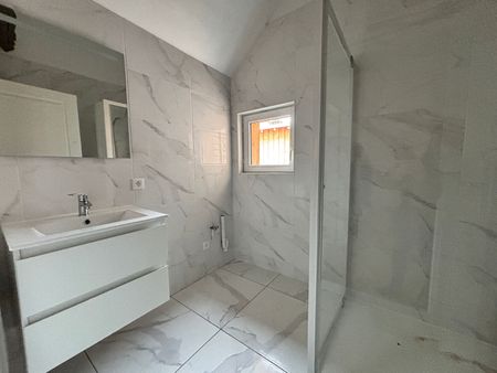 Location Appartement 3 pièces 56m² - Photo 5