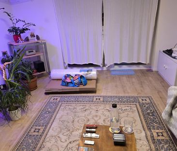 3.5 Zimmer, 77 m², 5. Stock - Photo 1