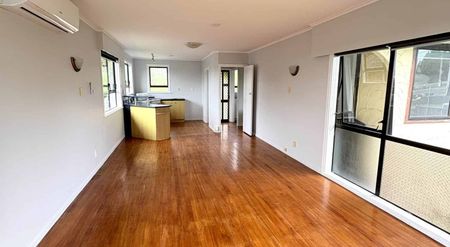 Mt Wellington Family Home - Photo 5