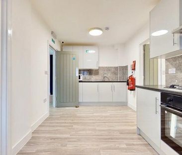 1 bedroom house of multiple occupation to rent - Photo 1