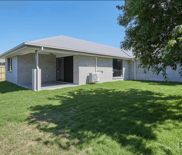 Four bedroom family home in Ningi - Photo 3