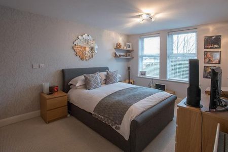 2 bedroom apartment to rent - Photo 4