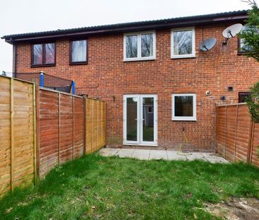 2 bedroom terraced house to rent - Photo 5