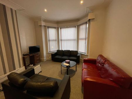 Delph Lane, Leeds, LS6 - Photo 5