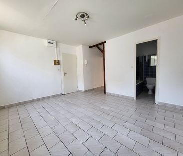 Location Appartement 1 pièce 30m² - Photo 1