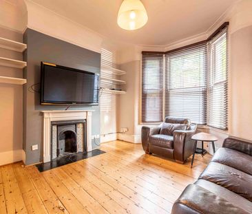 5 Bed Terraced House, Warwick Road, E15 - Photo 6