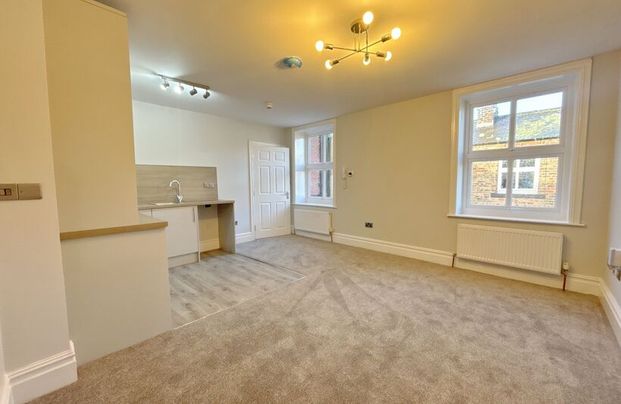 Flat 6, 3 Beck House, West Parade Road, Scarborough - Photo 1