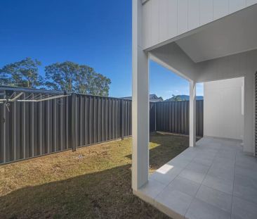 Waiting for You - Photo 5