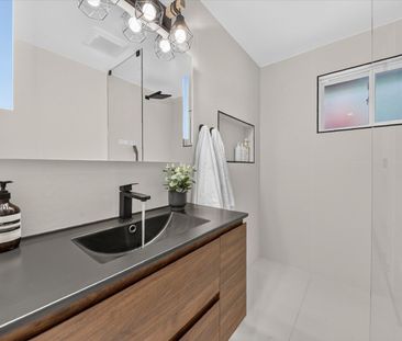 For Lease - 103 Baker Street, Whitchurch-Stouffville, Ontario - Photo 4