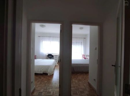 Rua de Miguel Bombarda, Porto, Braga 4050-379 - Photo 2