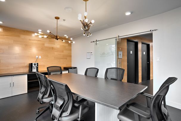 Vue du Fleuve Brossard Apartments - Photo 1