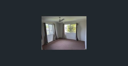 Spacious Three Bedroom Home in Prime Buddina Location! - Photo 3