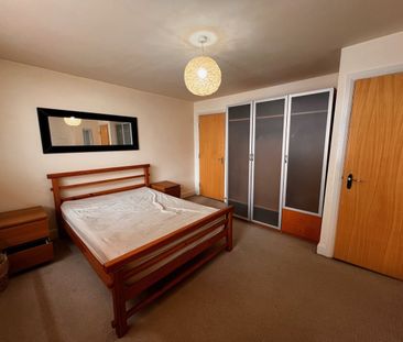 1 Bed Flat, Eastgate, LS2 - Photo 5