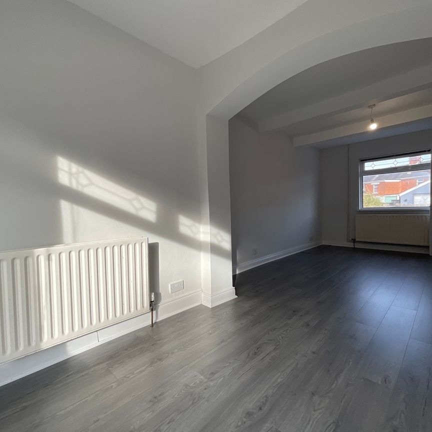 10 Seascape Parade, Belfast , BT15 3NQ - Photo 1