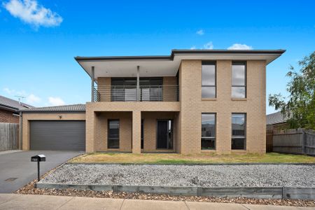 Spacious Highton Family Home - Photo 4