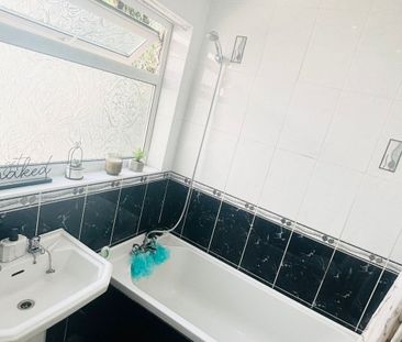 East Street, KIDDERMINSTER - Photo 1