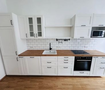 Charmante 2-Zi-Wohnung in 1100 Wien, U-Bahn-Nähe, mit Einbauküche u... - Foto 3